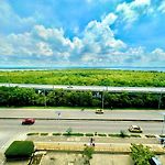 Luxury Apartment Sea View With Pool- Central 12 Min From The City Center