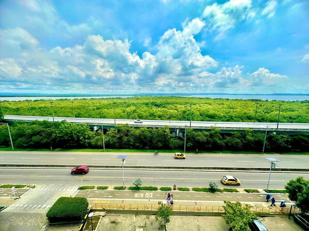 Luxury Sea View With Pool- 12 Min From The Center Apartamento