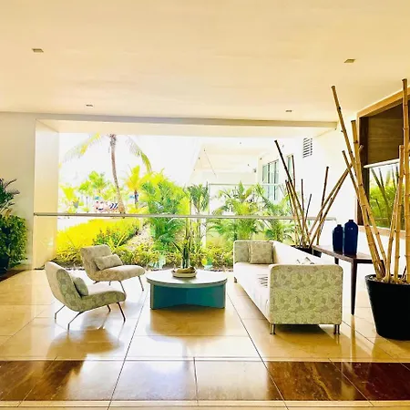 Apartamento Luxury Sea View With Pool- 12 Min From The Center